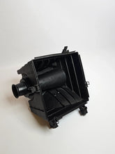 Oryginalna dolna obudowa filtra powietrza BMW E36 M43 1247465